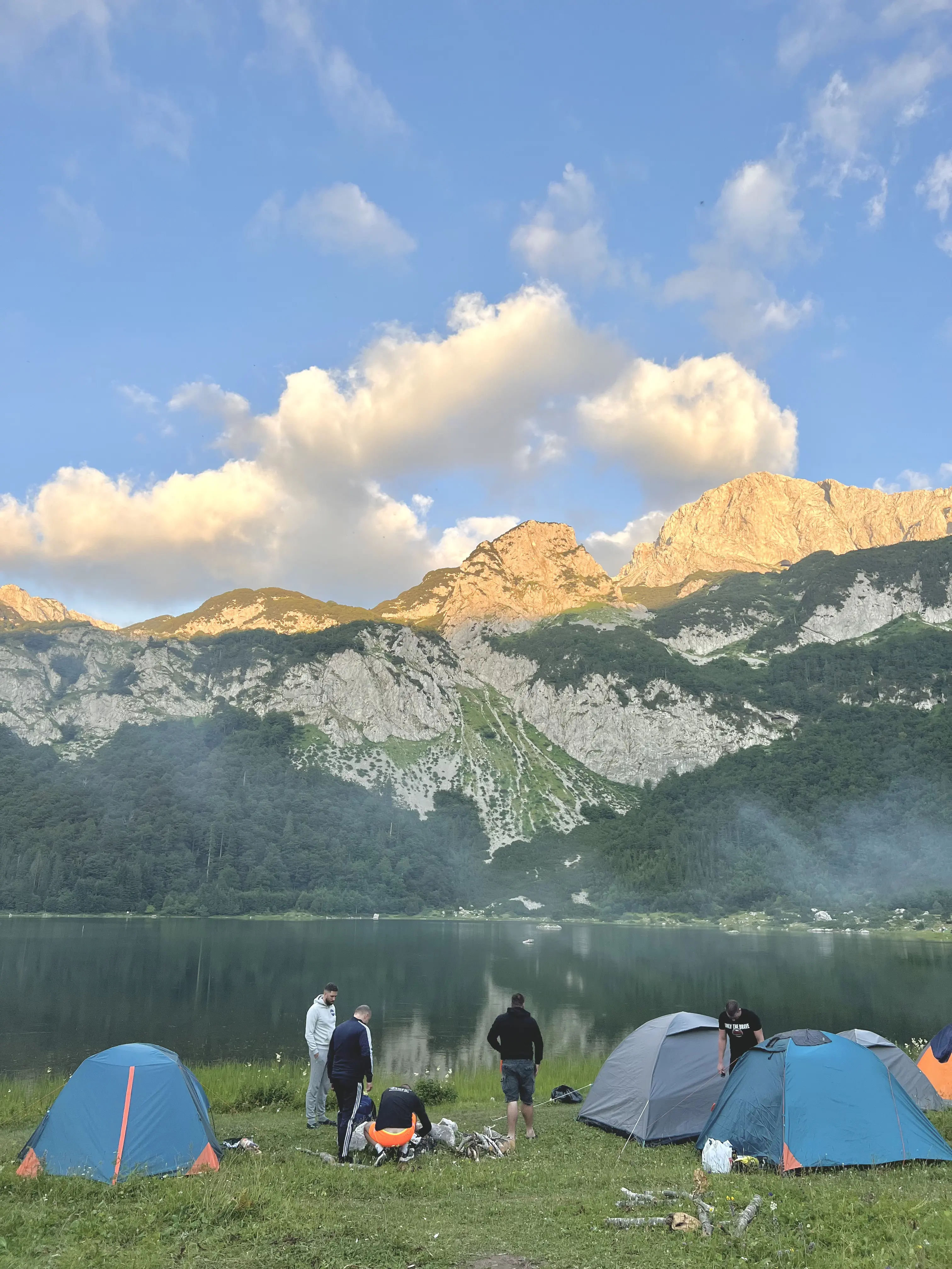 Kampovanje u prirodi