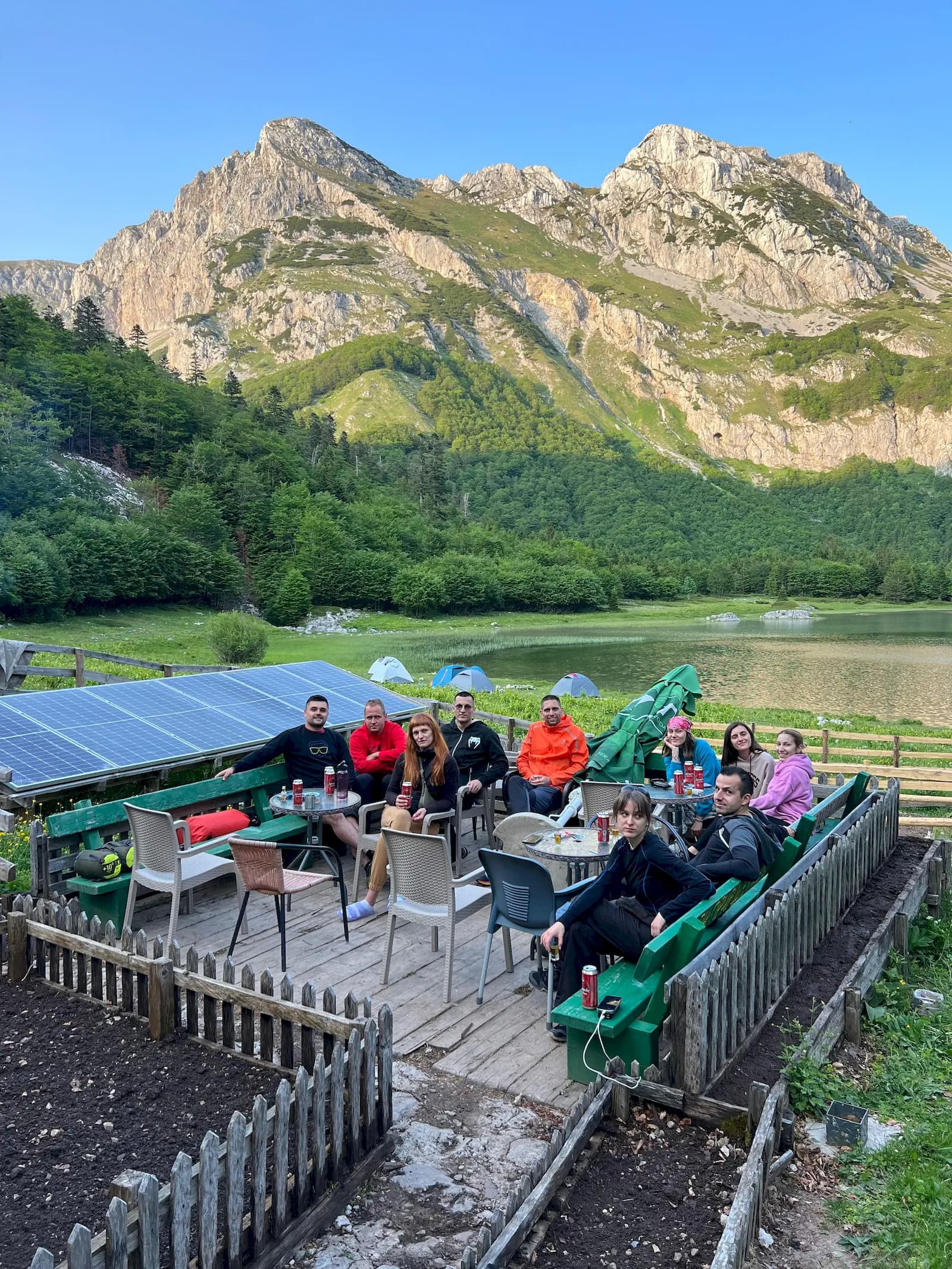 Group at Trnovačko Lake with Udahni Avanturu